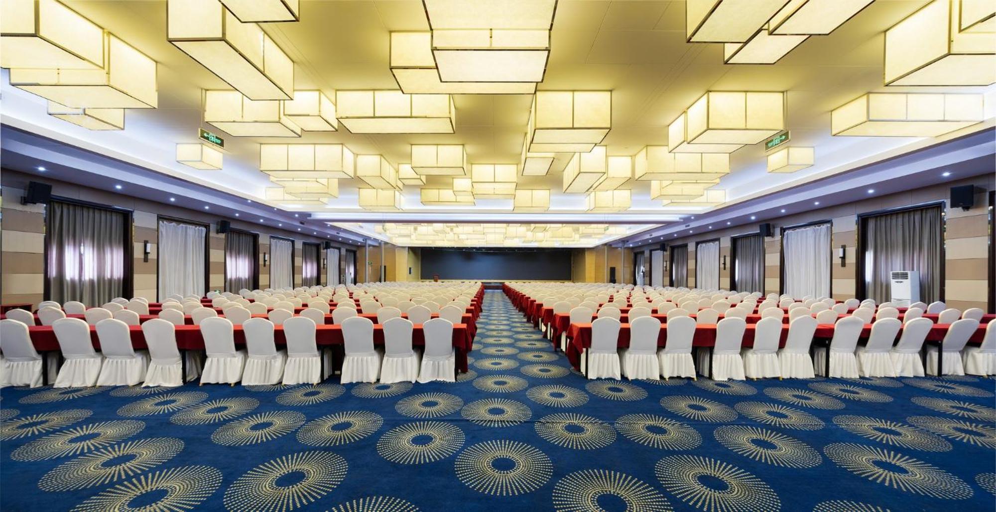 Holiday Inn Express Zhengzhou Airport By Ihg Xinzheng  Ngoại thất bức ảnh
