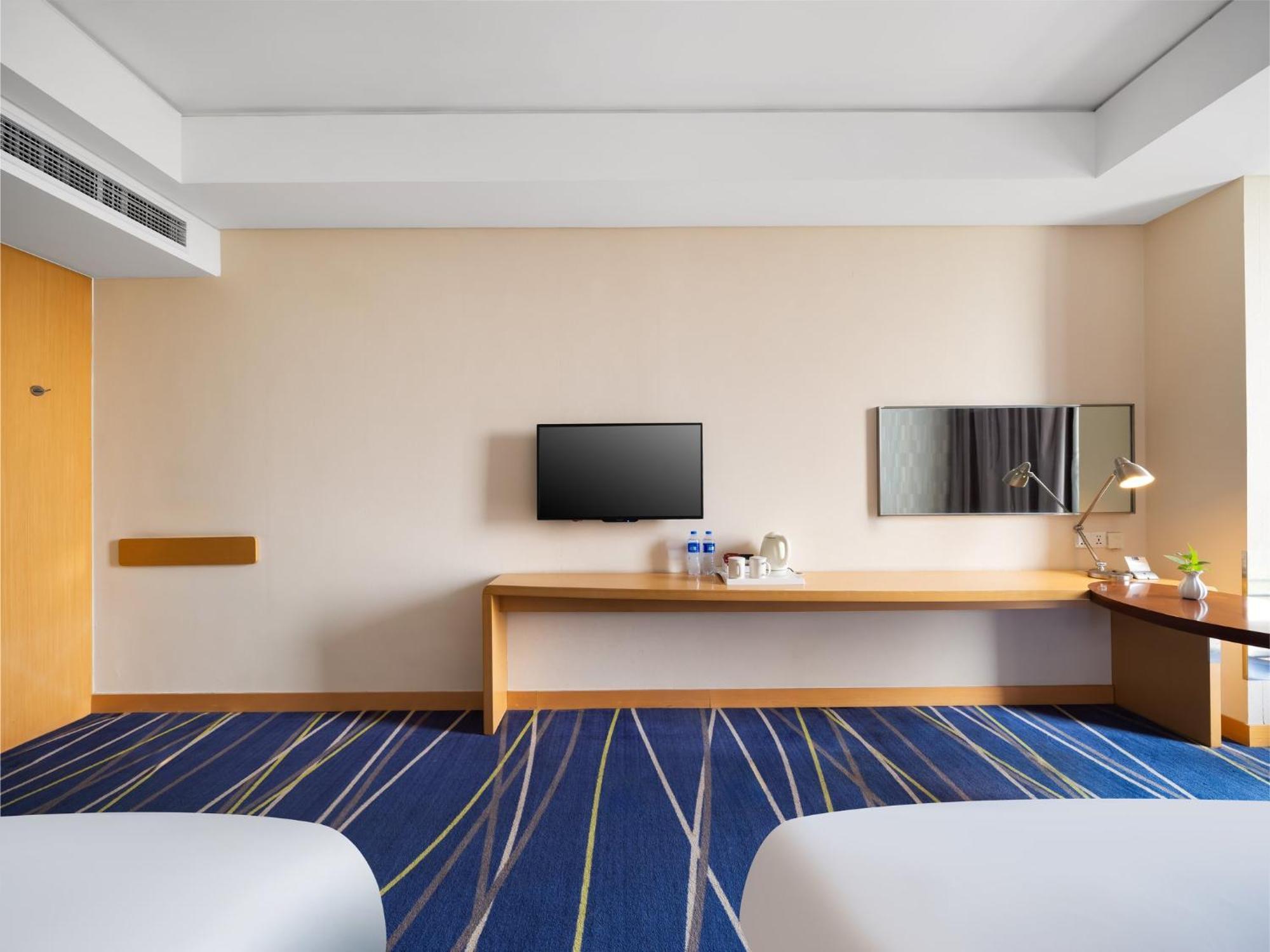 Holiday Inn Express Zhengzhou Airport By Ihg Xinzheng  Ngoại thất bức ảnh