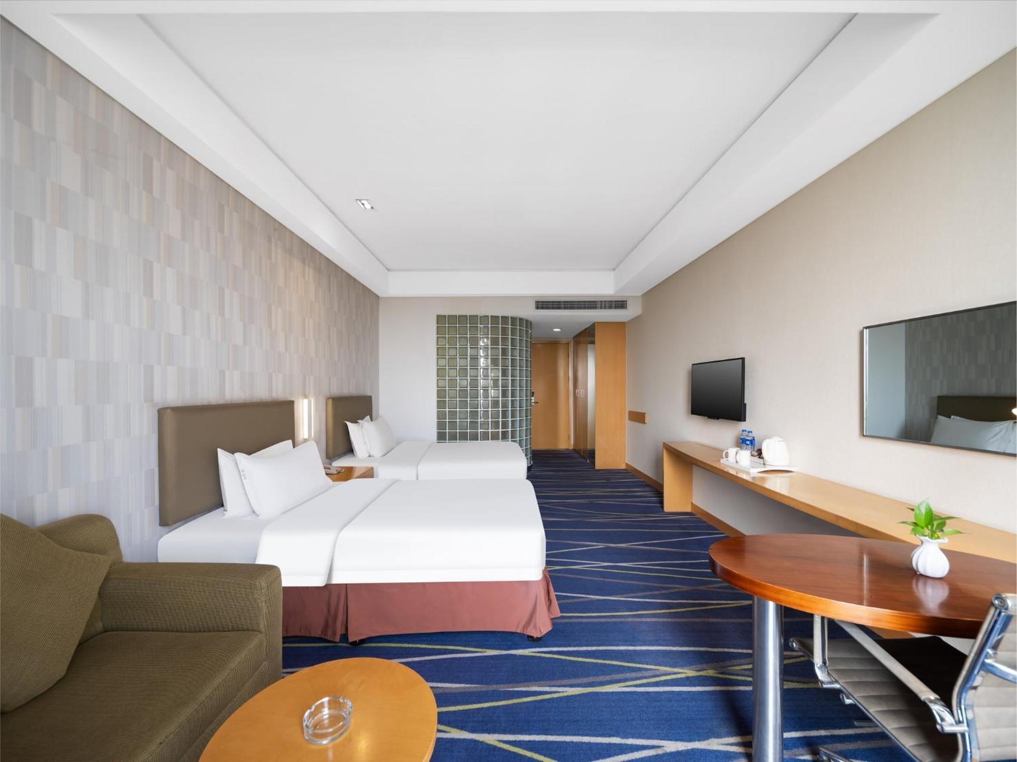 Holiday Inn Express Zhengzhou Airport By Ihg Xinzheng  Ngoại thất bức ảnh