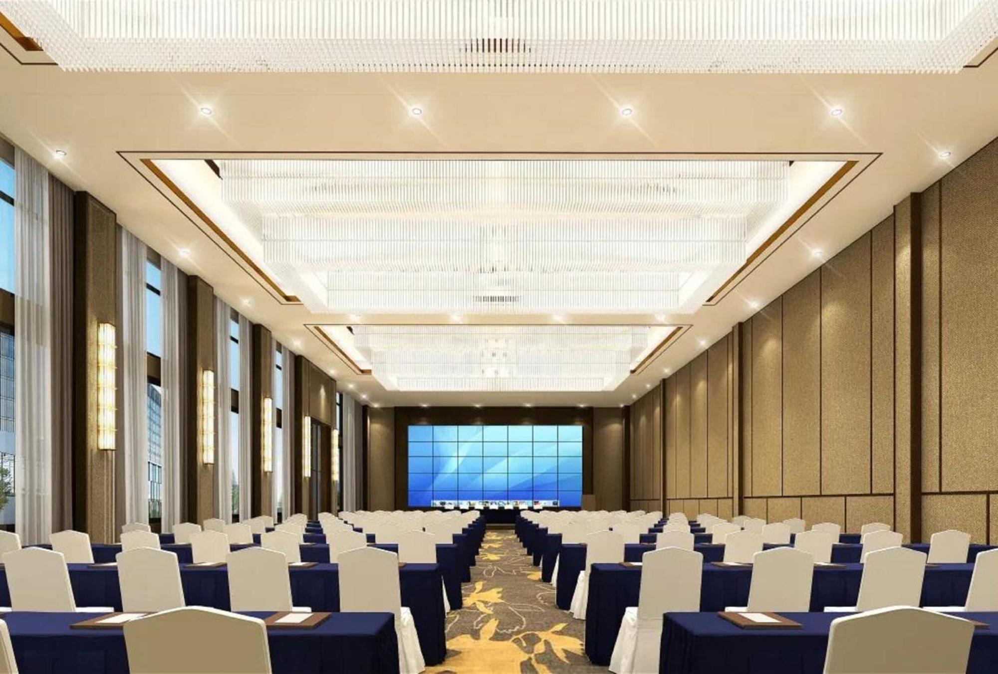 Holiday Inn Express Zhengzhou Airport By Ihg Xinzheng  Ngoại thất bức ảnh