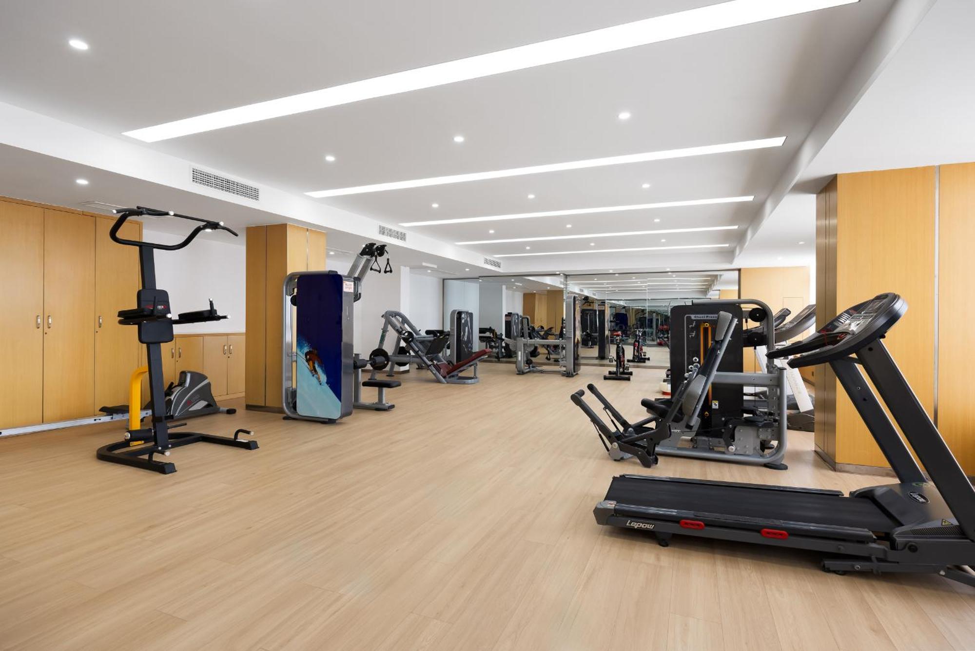 Holiday Inn Express Zhengzhou Airport By Ihg Xinzheng  Ngoại thất bức ảnh